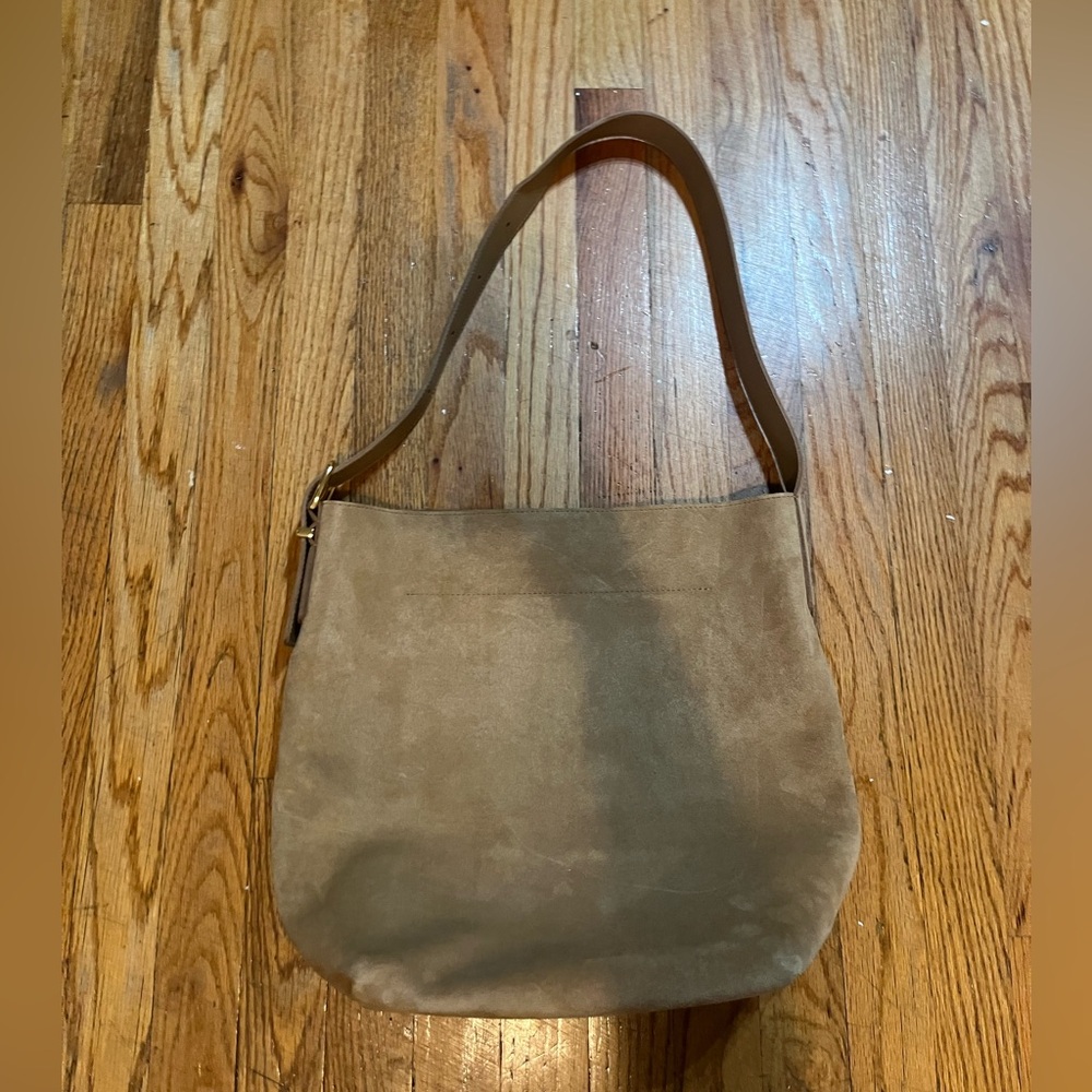 Madewell Essential Bucket Tote
